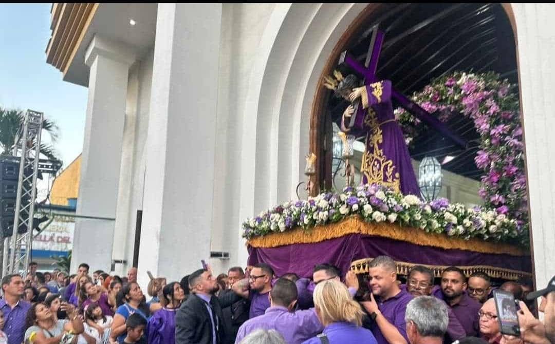 Las mujeres que propagan la fe hacia el Nazareno