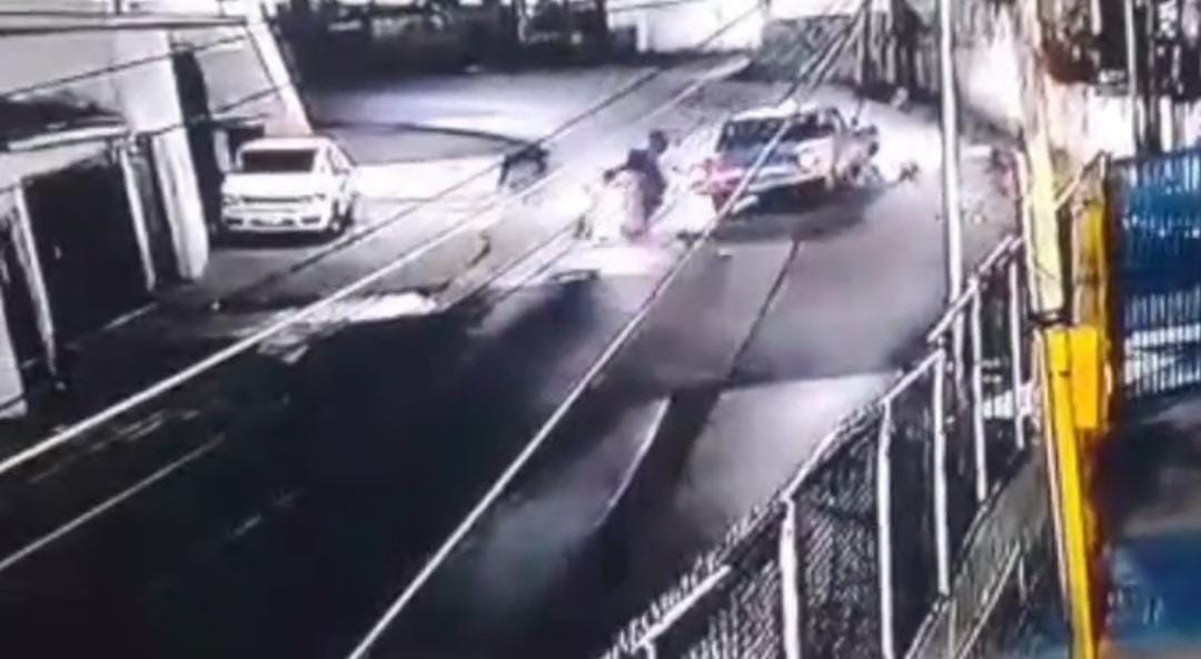 Mueren dos motorizados en accidente vial en Carrizal