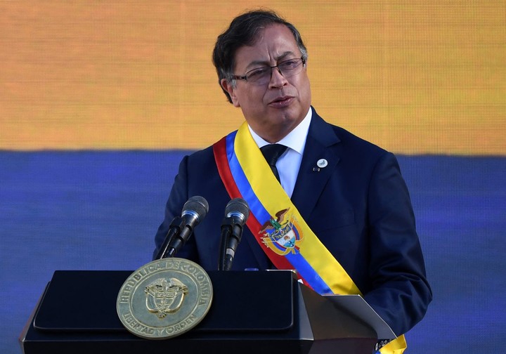 Petro desea refundar la Gran Colombia