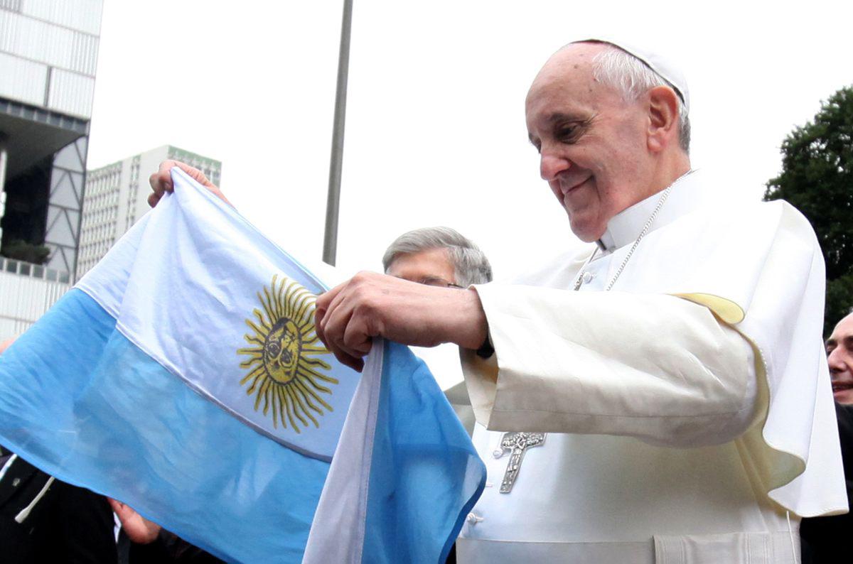 Argentina decreta duelo nacional por la muerte del Papa
