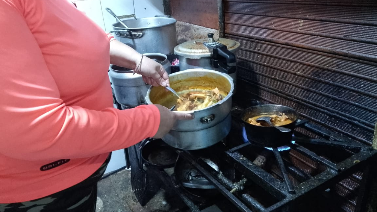 Restaurantes reformulan menús por altos precios de alimentos