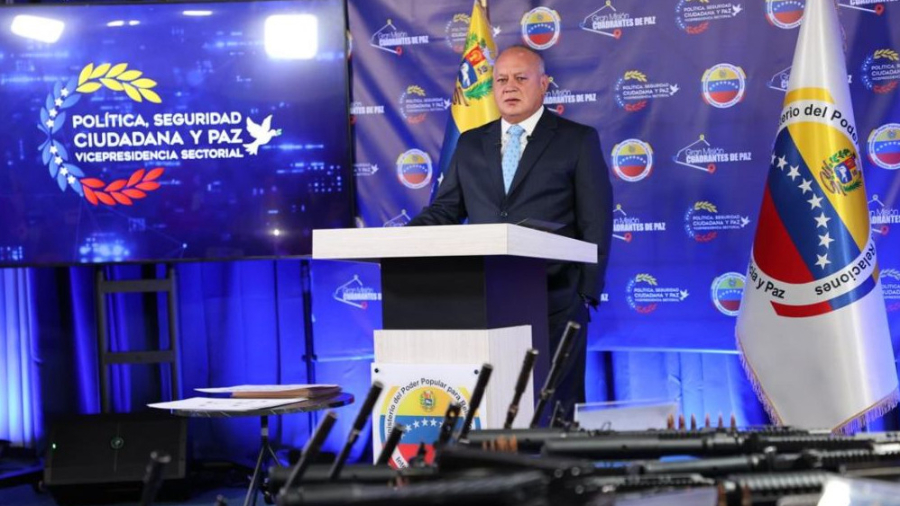 Hallan arsenal de armas en Los Teques