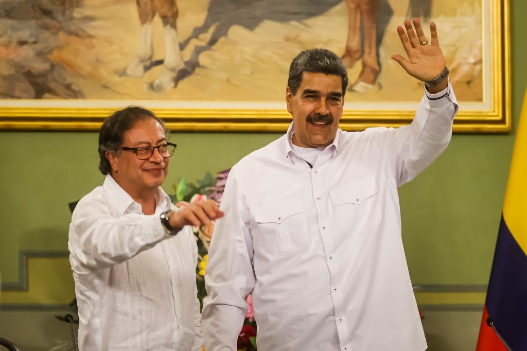 “Estoy totalmente de acuerdo en refundar esa Gran Colombia”