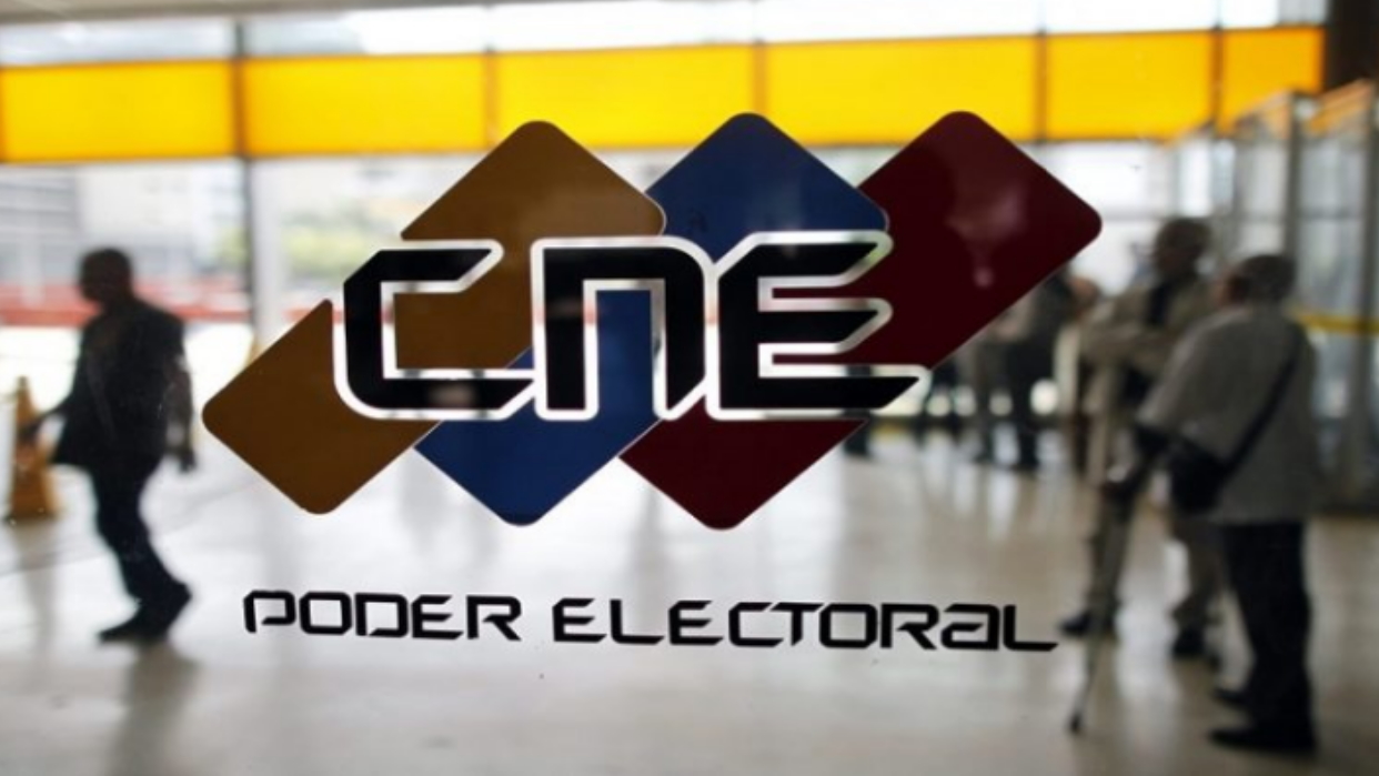 CNE habilitó 37 puntos de realidad virtual para experimentar el proceso del 25-M