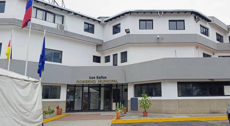 Aprueban Bs. 9.786.24,00 para gastos de personal en Los Salias