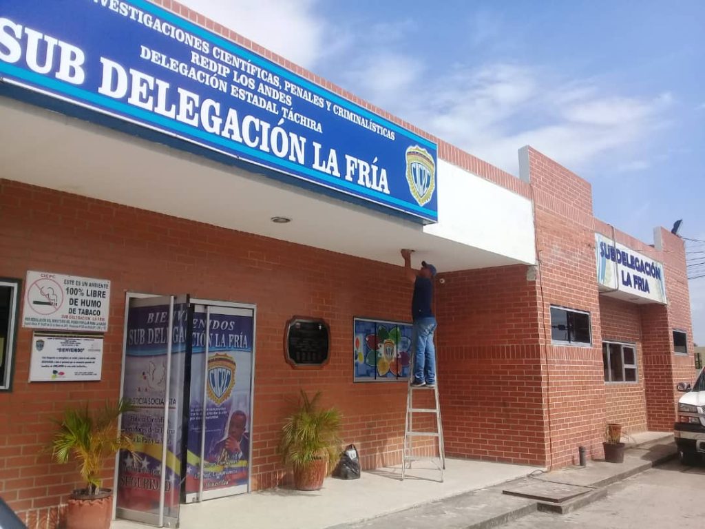 Privado de libertad por extorsionar a una comerciante