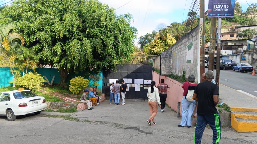 Carrizaleños votaron con tranquilidad