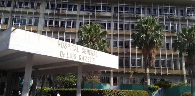 Tres médicos son privados de libertad por negligencia