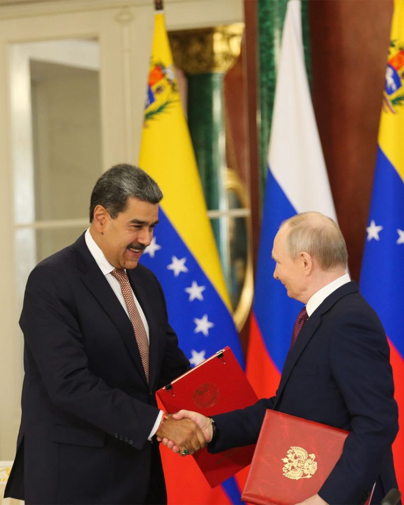 Venezuela y Rusia firman acuerdos por 10 años en diferentes sectores