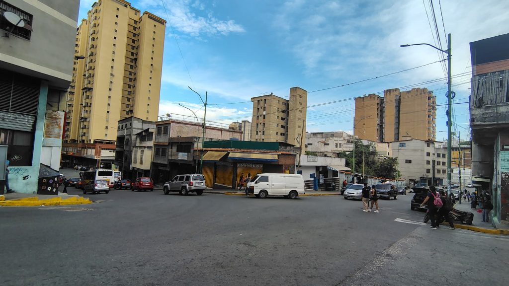 Piden restituir rayado peatonal en la Bolívar con Ayacucho