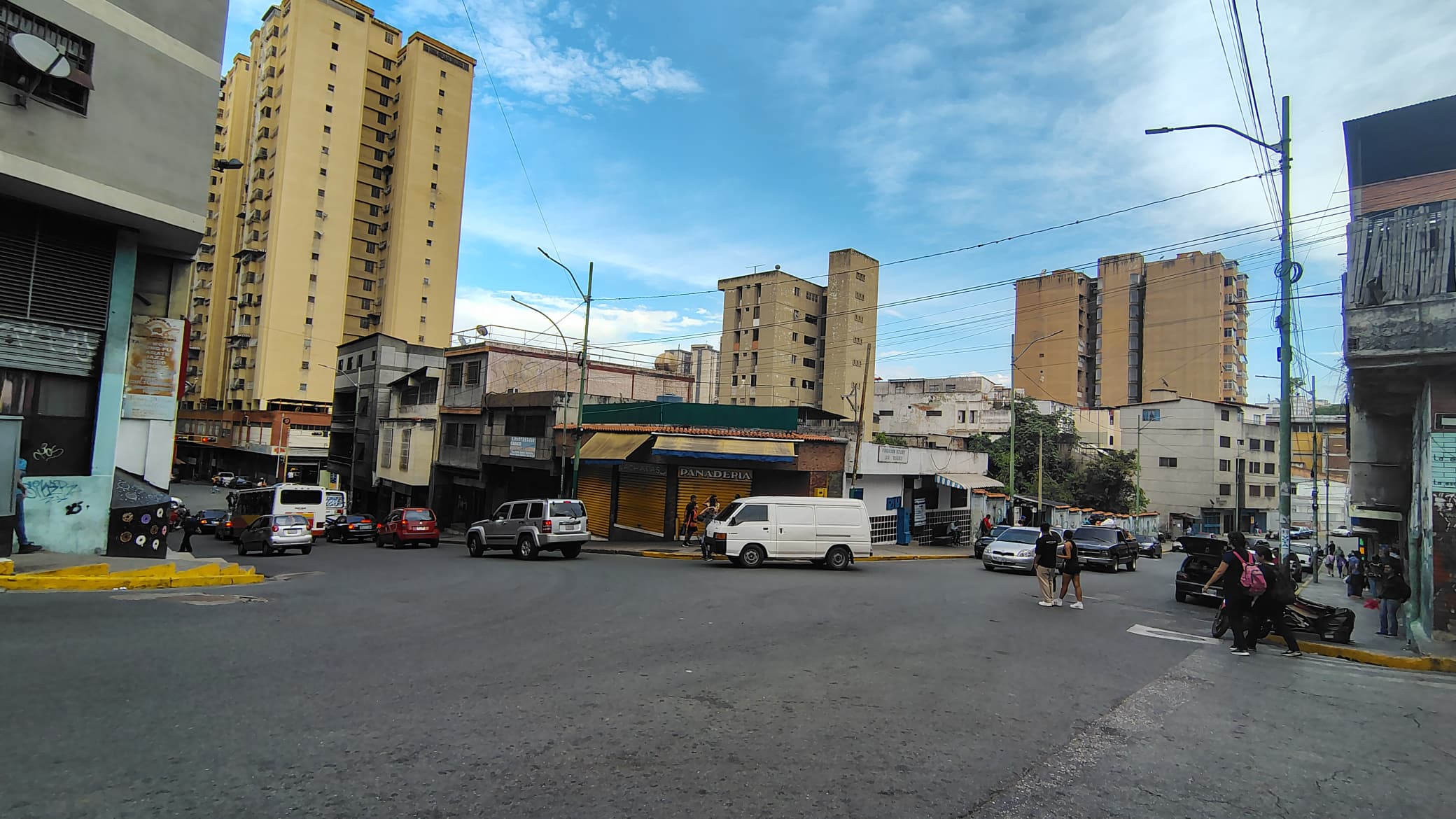 Piden restituir rayado peatonal en la Bolívar con Ayacucho