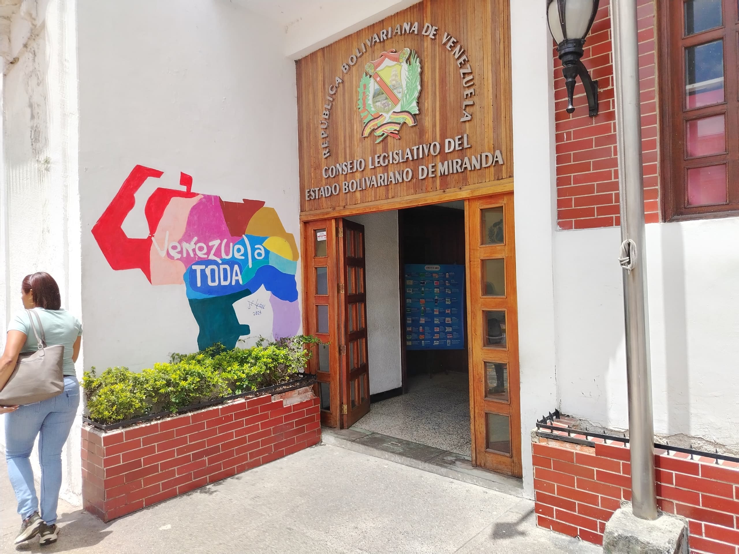 El chavismo se quedó con las 15 curules del Clebm