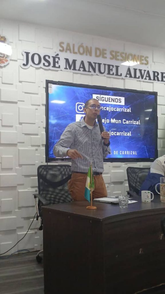 Concejales de Carrizal llaman a votar