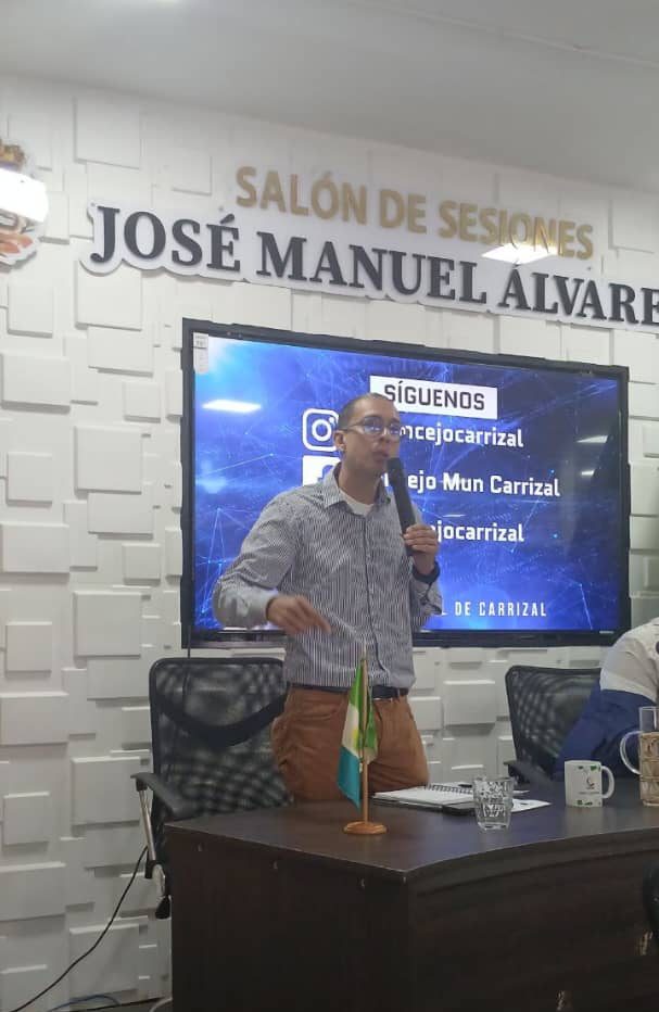 Concejales de Carrizal llaman a votar