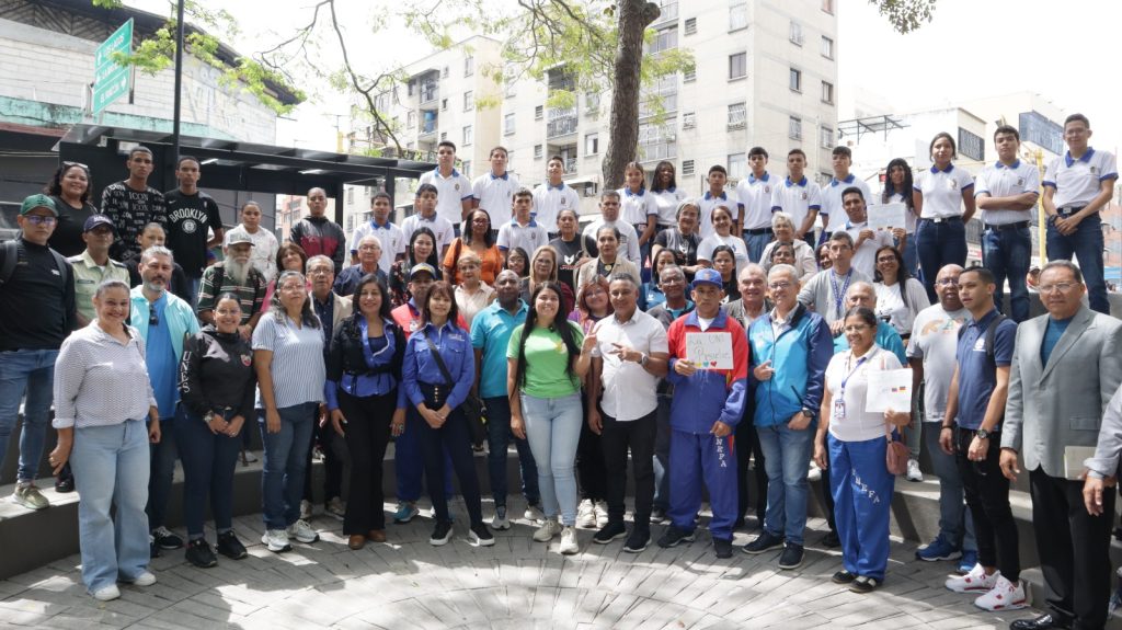 Estudiantes y profesores apoyan a aspirantes del GPP