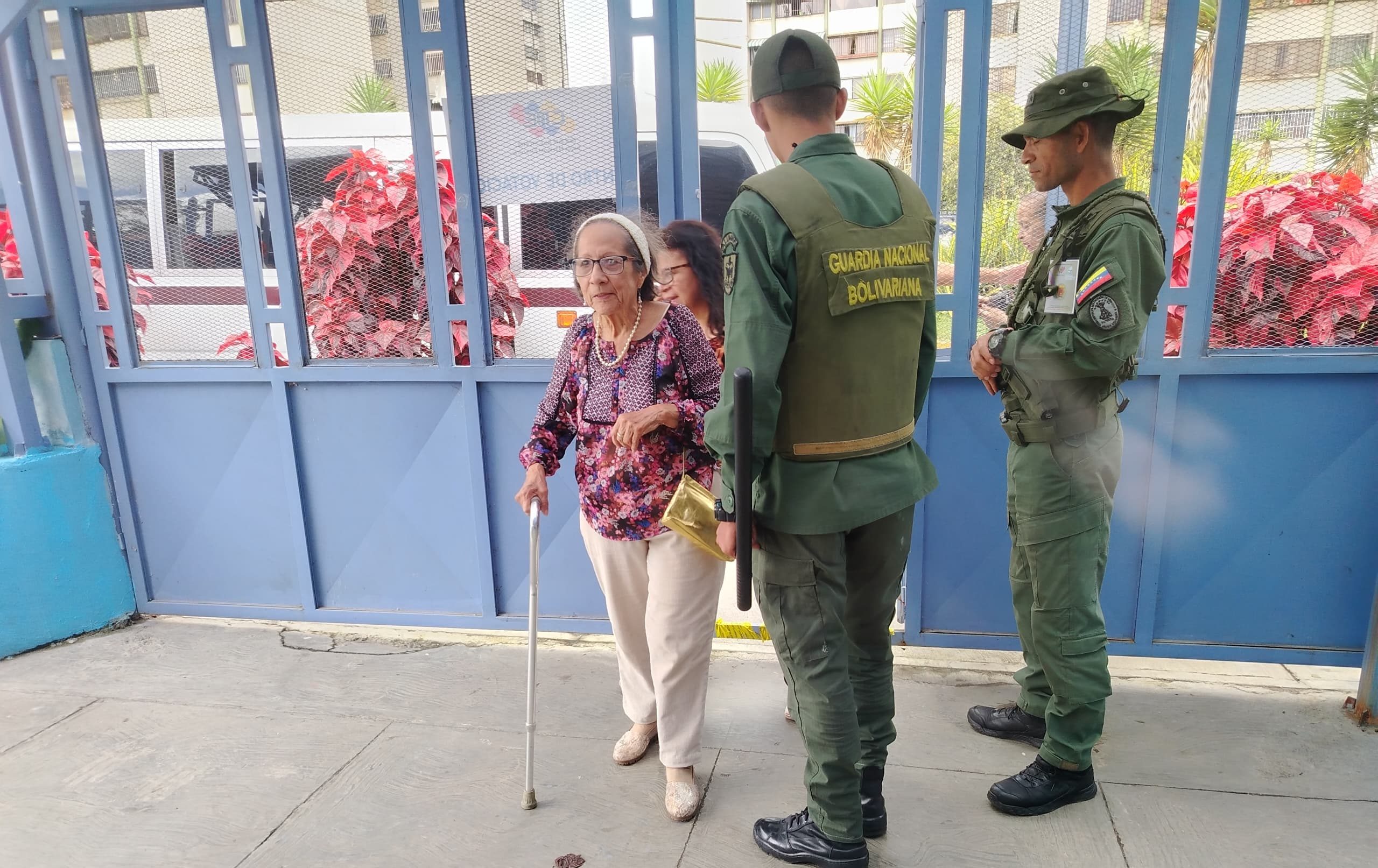Votantes graneaditos en Los Salias