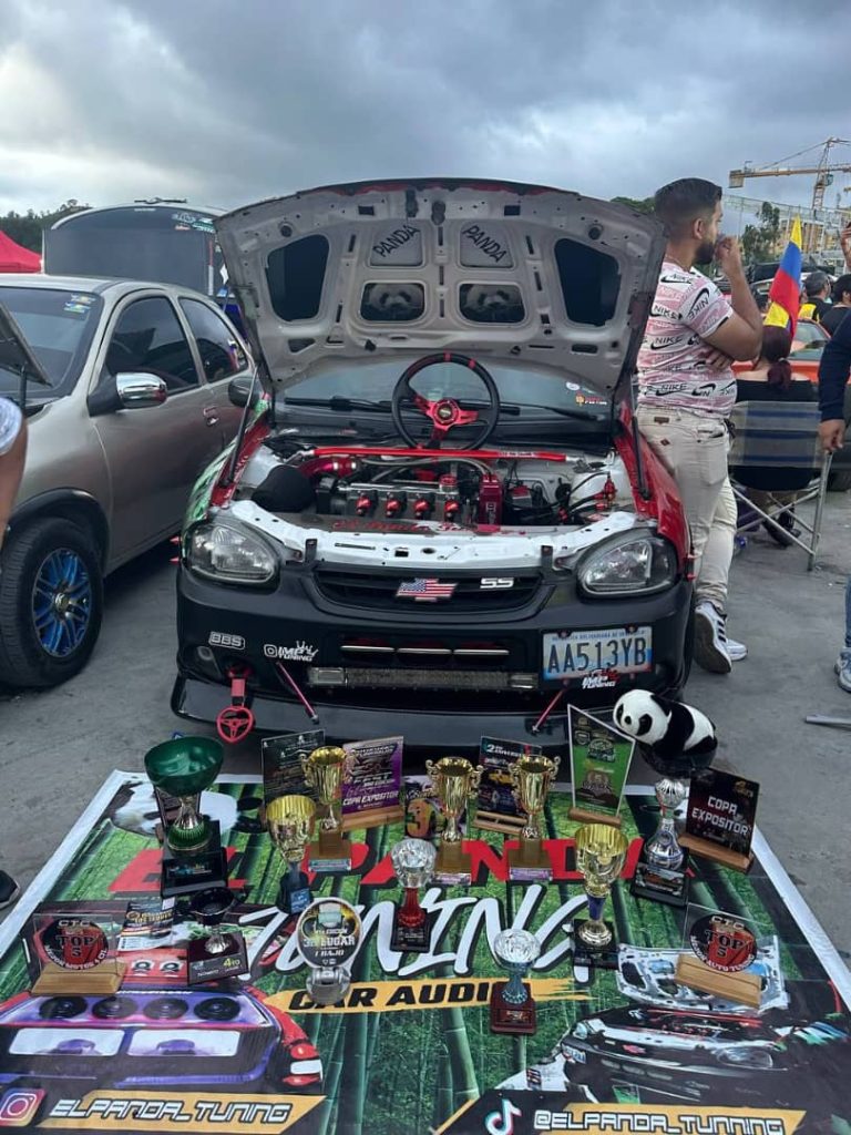 Premian a los mejores de la Expoferia Automotriz