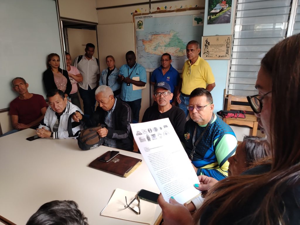 Propuesta laboral aun no recibe respuesta