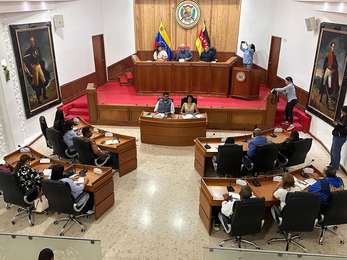 Designan comisiones del Clebm