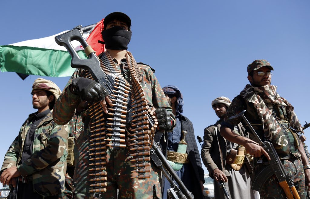 Hutíes atacarán buques de guerra de EEUU si este agrede a Irán