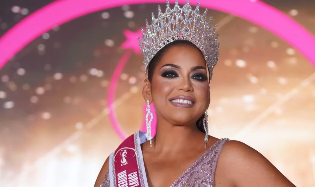 Gana certamen Universal Queen International 2025