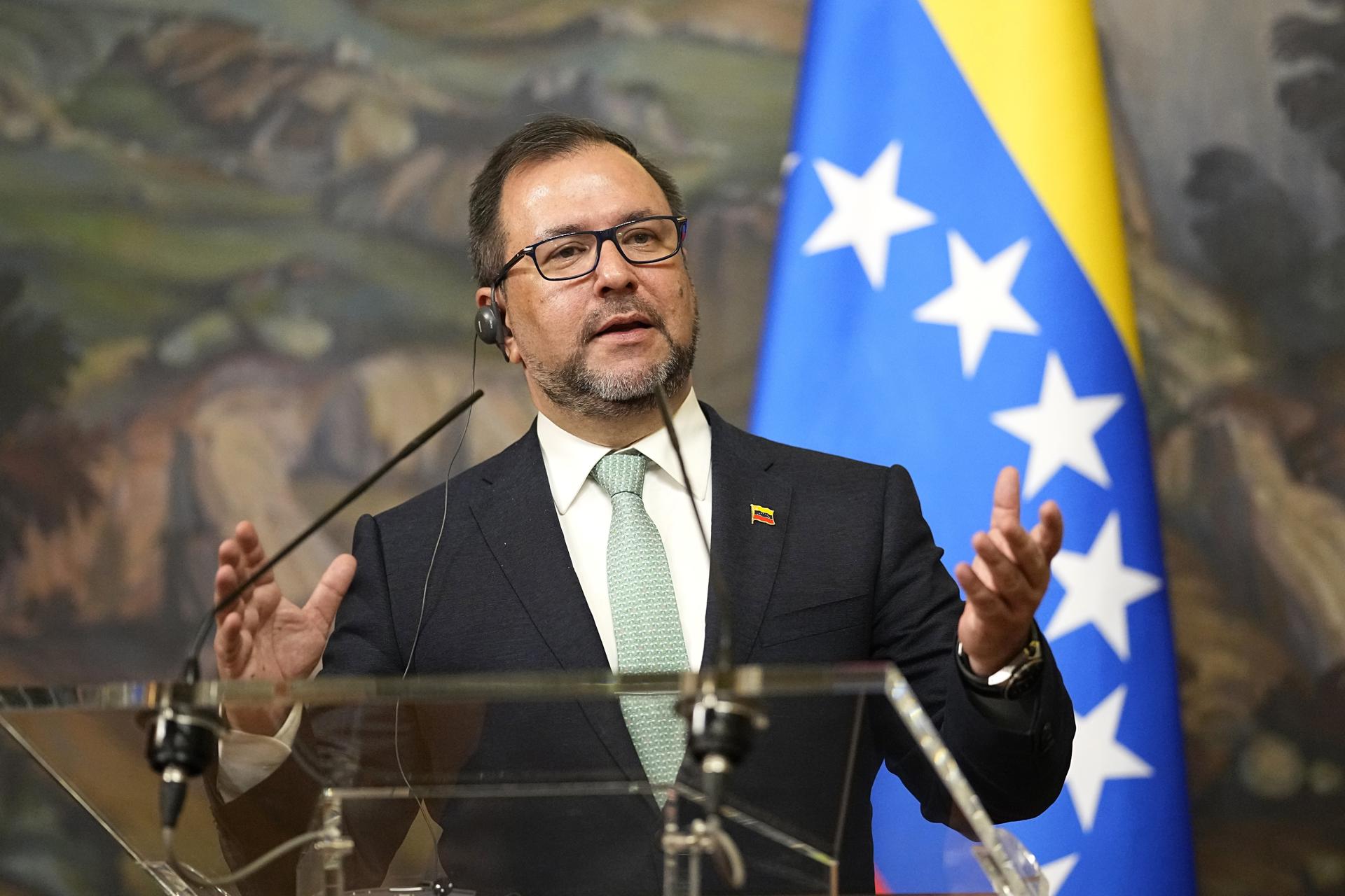 Uganda y Venezuela avanzan en acuerdos de cooperación   