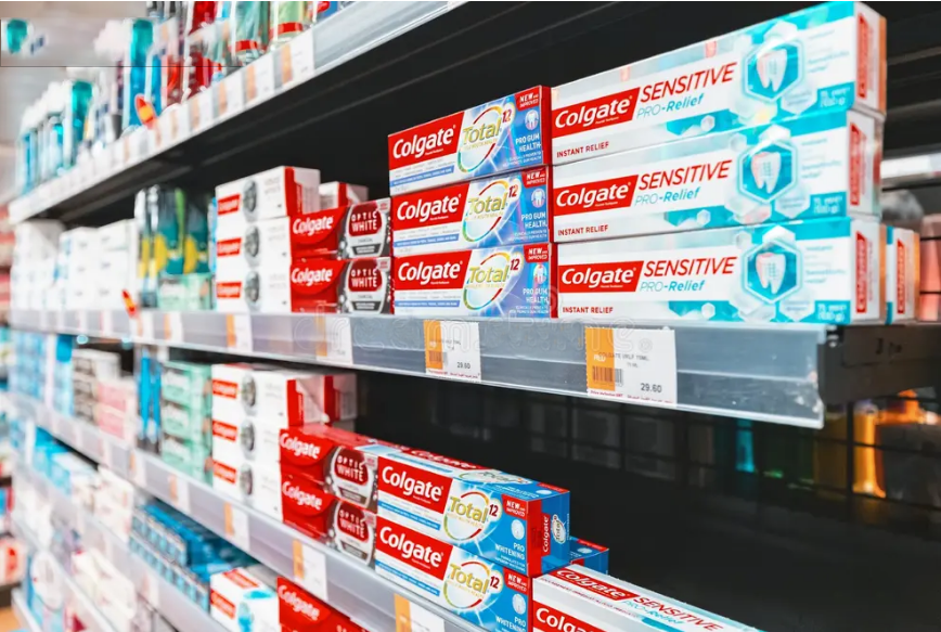Alerta sanitaria por crema dental contaminada