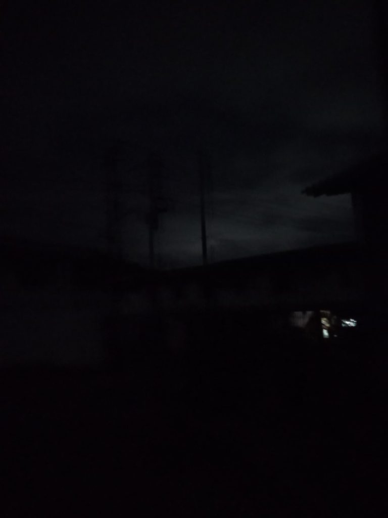 Cuatro días sin luz en Los Budares