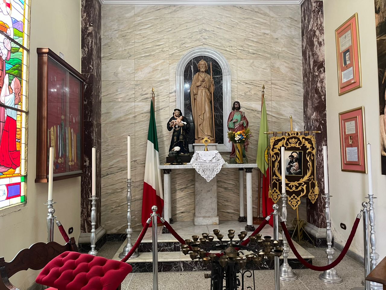Celebran al santo que consigue a los novios bonitos 