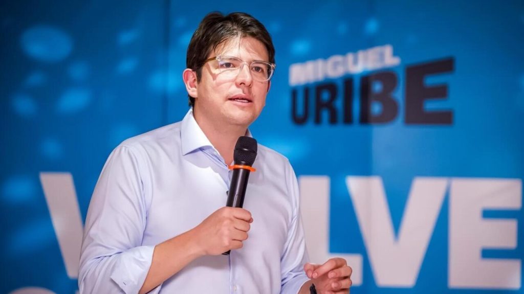 Miguel Uribe fue intervenido a urgencias por “sangrado intracerebral agudo”