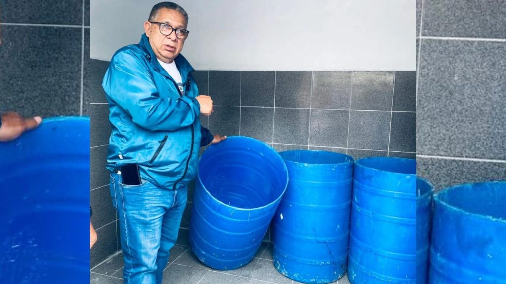 Lomas de Urquía estrena cuarto de basura