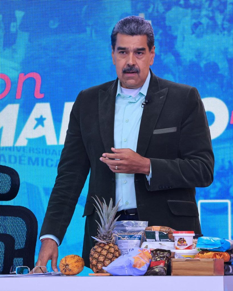 Maduro afirma reanudar vuelos entre Venezuela y RD
