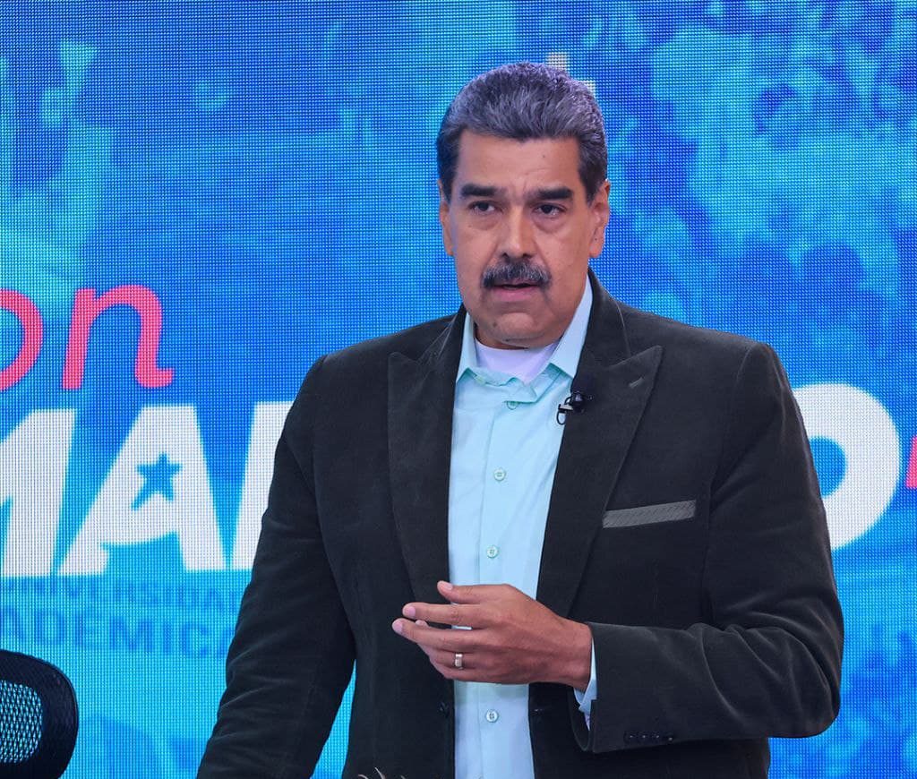 Maduro confirma reanudación de vuelos entre Venezuela y RD