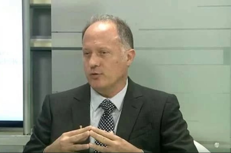 Empresarios en desacuerdo con agentes de retención