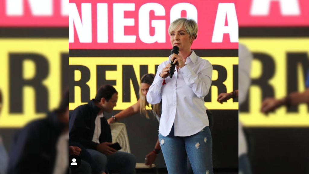 “Es bochornoso lo que está pasando en la oposición”