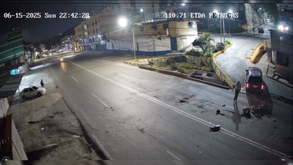 Cámaras captan imprudencia de conductor en la Panamericana