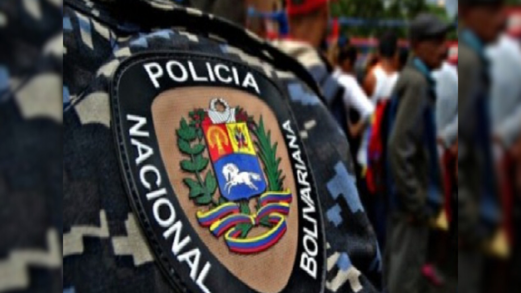 Privados de libertad oficiales de la PNB por extorsión