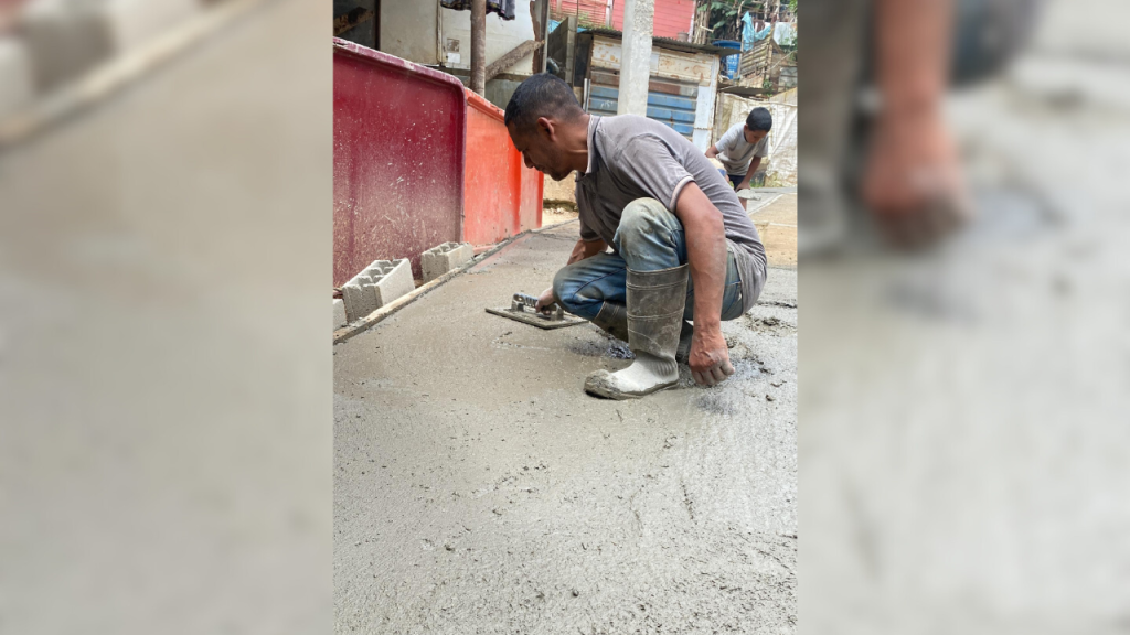 Inician construcción de primera etapa de vía a La Martinera