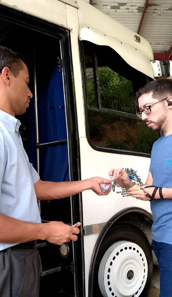 A Bs. 100 llegó pasaje de Caracas-Los Teques