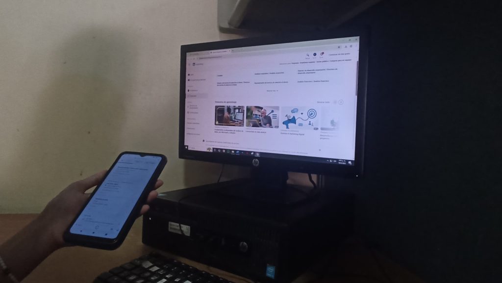 Trabajos remotos son alternativas para generar ingresos