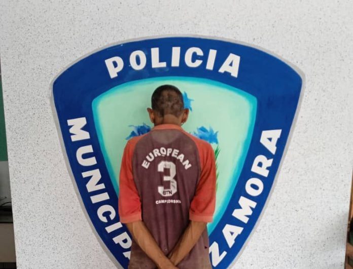 Raptó y abusó sexualmente de su vecina de 9 años