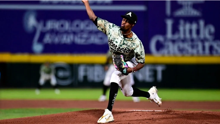 Tiburones de La Guaira se refuerza