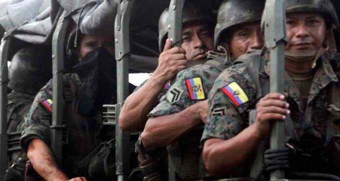 Ecuador despliega 2.000 militares en provincia de Manabí