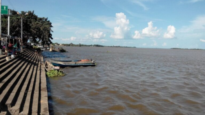 Autoridades en alerta por el nivel del río Orinoco