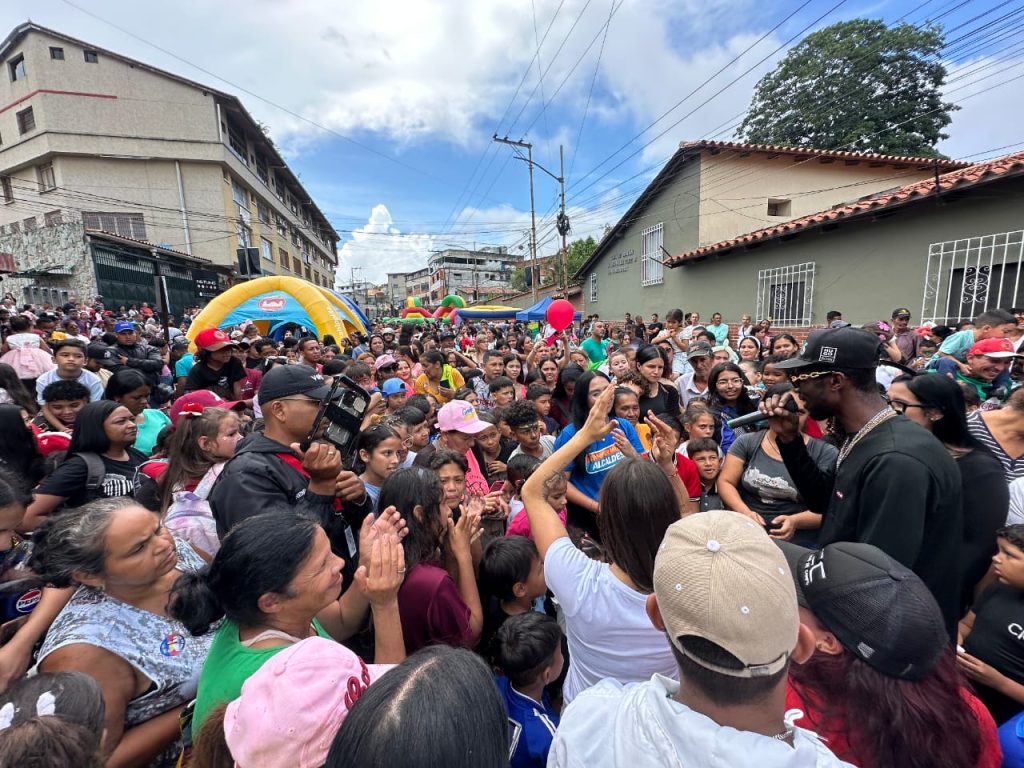 Aspirantes del GPP lideraron eventos de Día del Niño