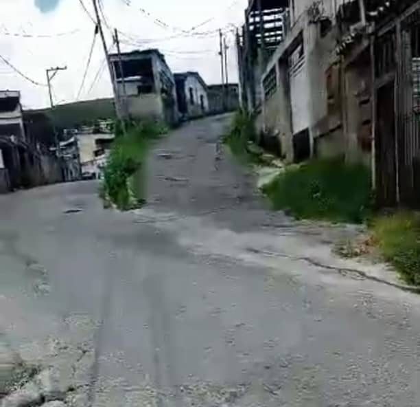 Otra fuga de agua en la Páez