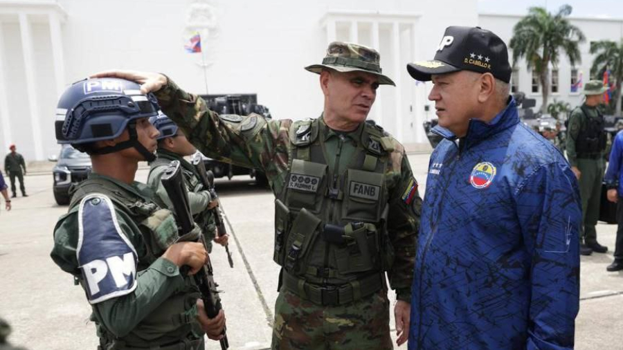 Padrino López: EEUU utiliza el narcotráfico para pretender fragmentar el Estado