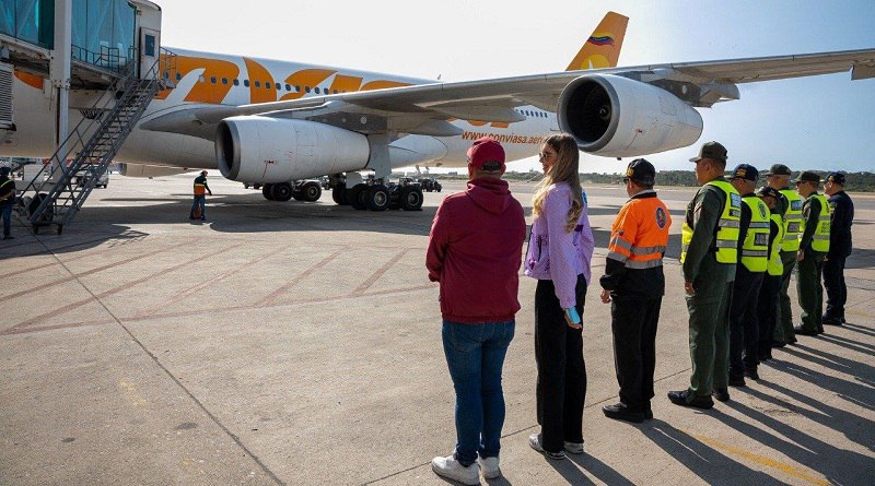 Más de 200 venezolanos regresan desde EE. UU.