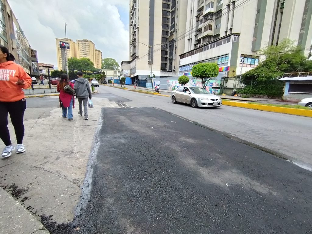 Tapan huecos en La Hoyada