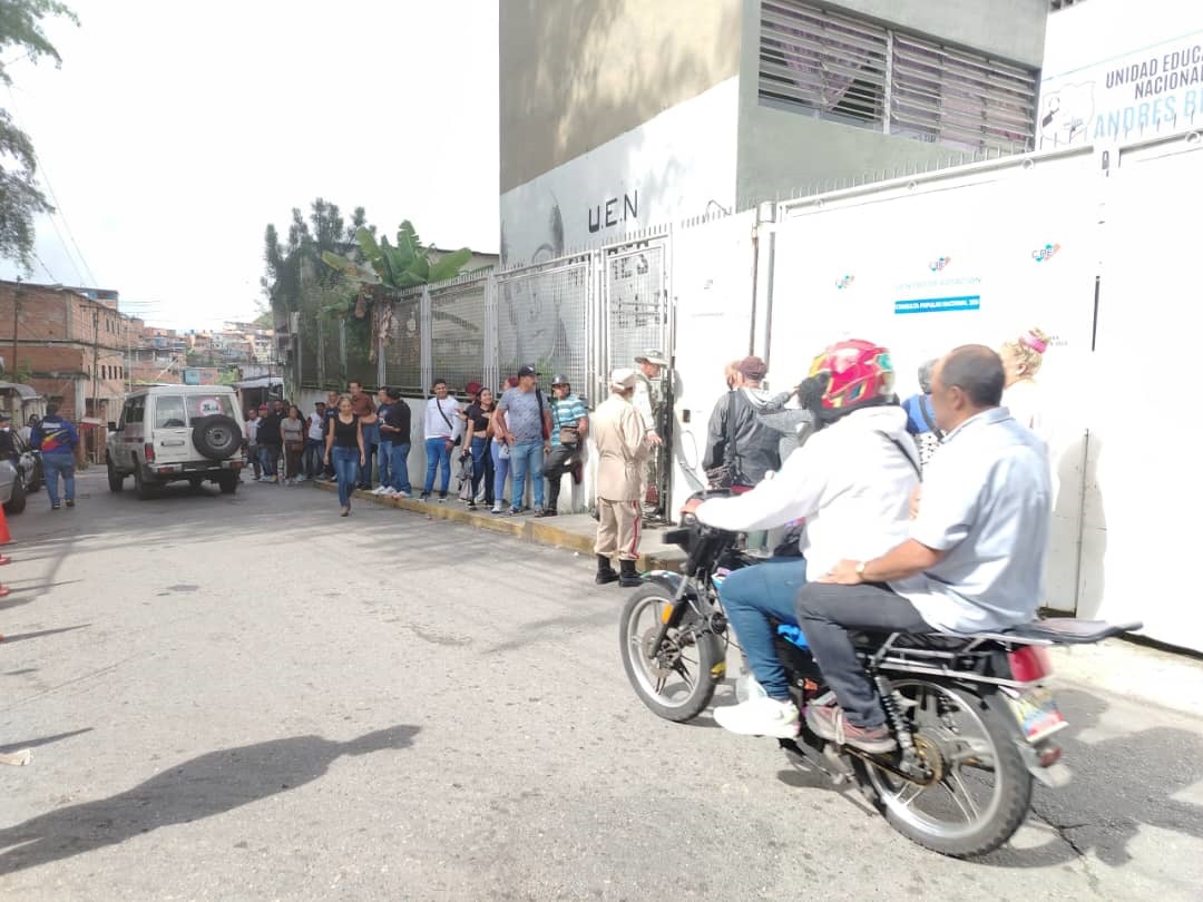 Civismo en proceso electoral en Carrizal